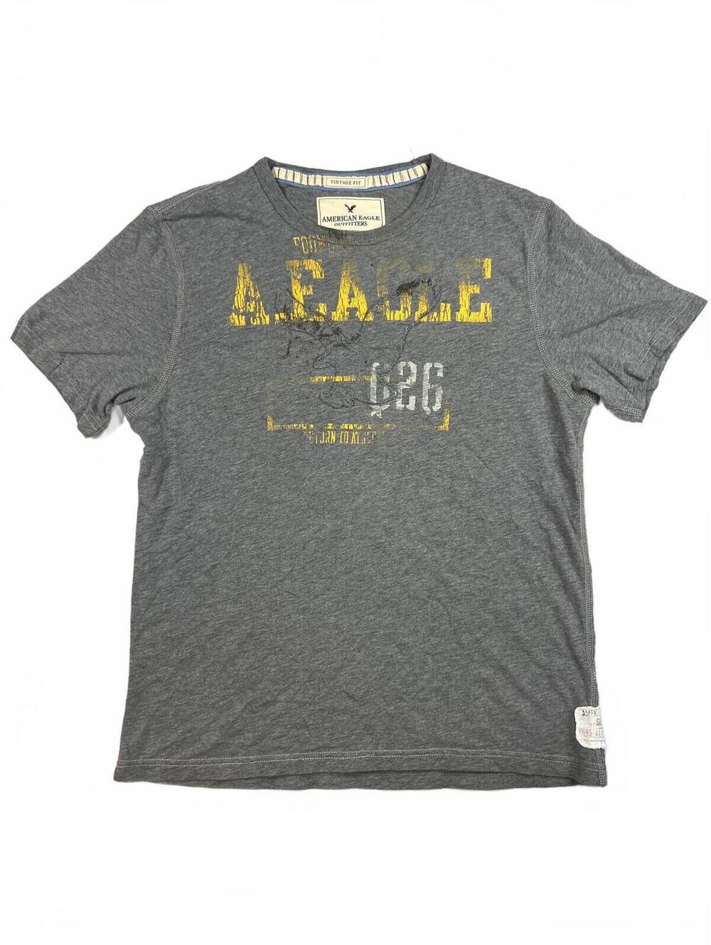 American Eagle Distressed Vintage Fit Gray Graphic T-Shirt Medium
